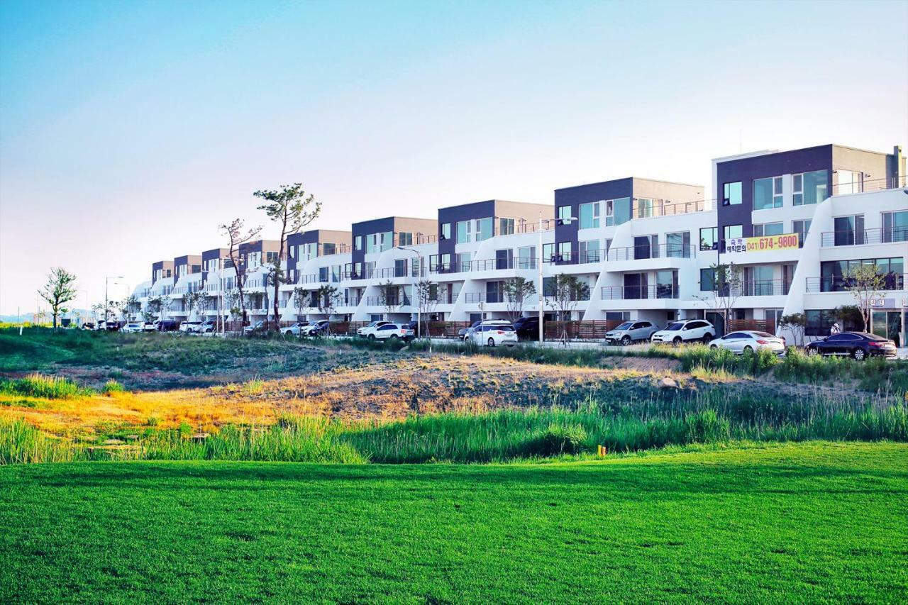 Latierra Terrace Golf Village Taean Luaran gambar