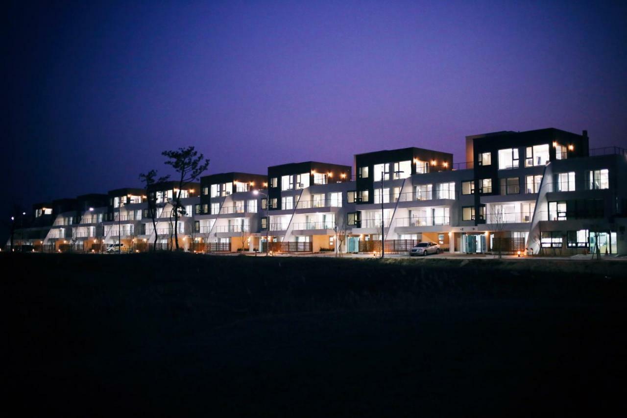 Latierra Terrace Golf Village Taean Luaran gambar